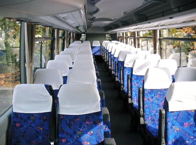 バス車内